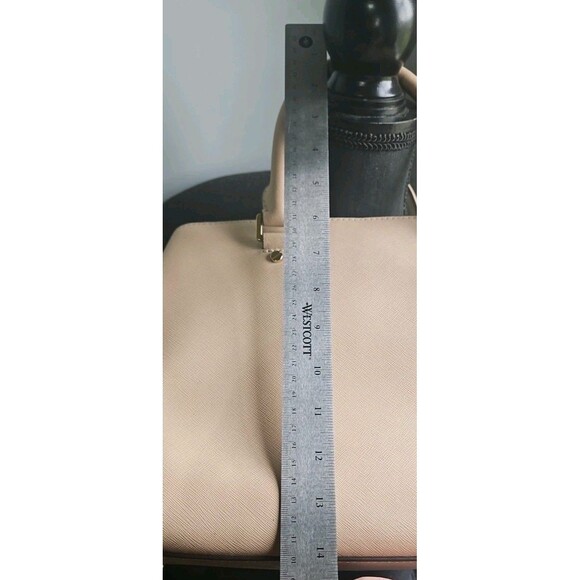 Michael KORS  Cream LARGE Satchel Handbag Used - Picture 11 of 16